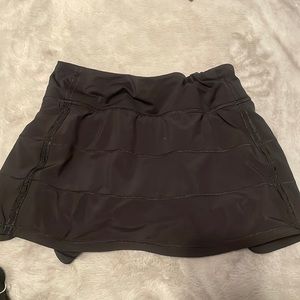 Lululemon pace rival skirt